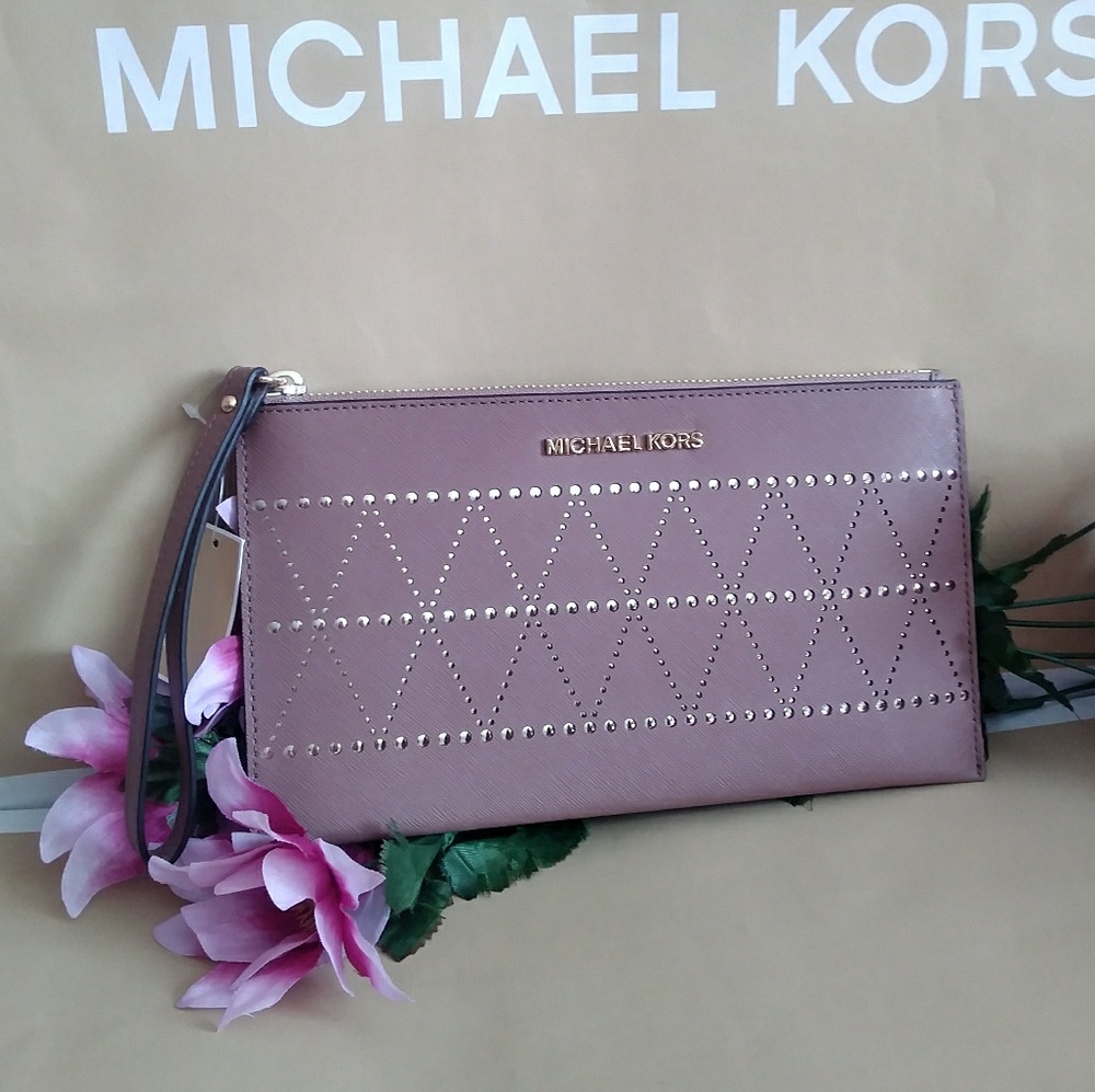 NWT Michael kors wristlet